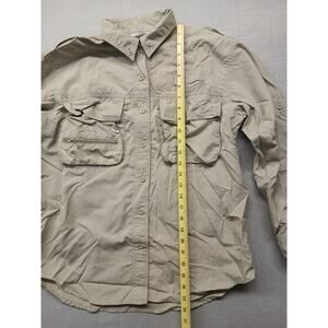 Cabelas Hunting Regular Sm. Nylon Beige Long Sleeve Rain Resistant Button Shirt